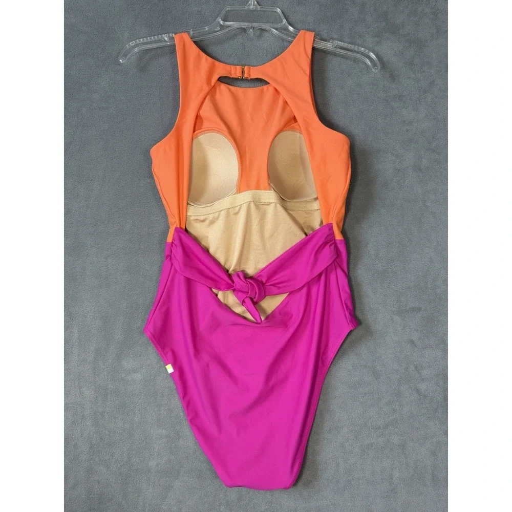 summersalt women one